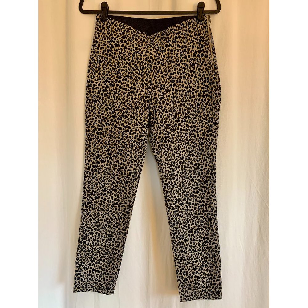 NWOT A New Day Leopard Print Ankle Trouser-Leggings with Stretch, Size 6